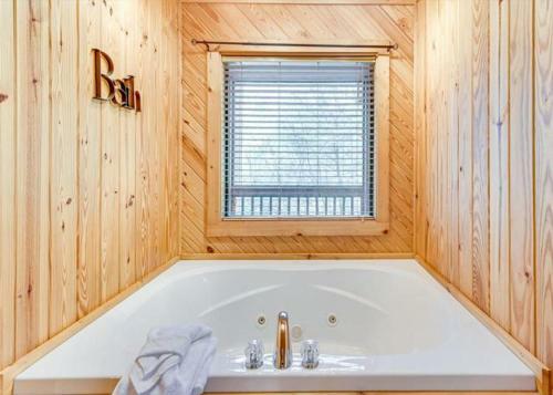 Sage Grass Retreat #469 By Aunt Bug's Cabin Rentals