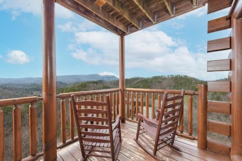 Blue Ridge Refuge Cabin