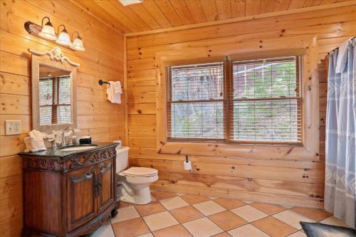 Blue Ridge Refuge Cabin