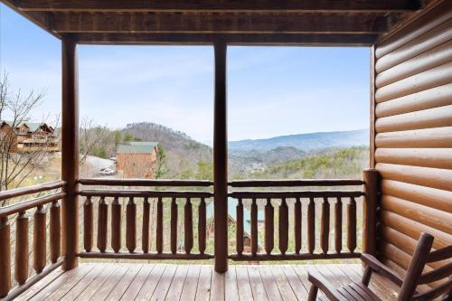 Blue Ridge Refuge Cabin