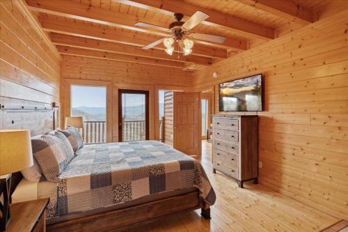 Blue Ridge Refuge Cabin
