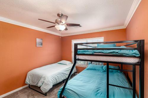 10408 Country View