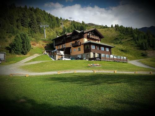 Chalet Dei Rododendri