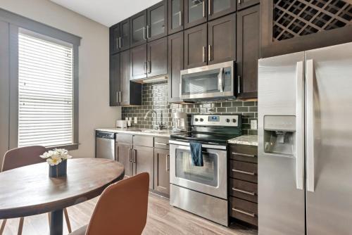 Apartamento Wanderjaunt - Galleries At Park Lane