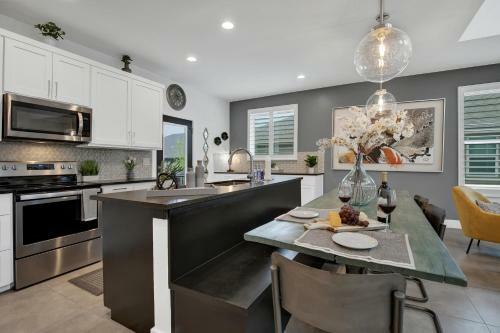 New! Sweet Haus With Fire Pit-mins To Lake Travis!
