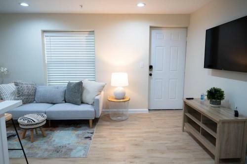 Apartamento Comfortable Condo With Fast Wifi & Free Parking