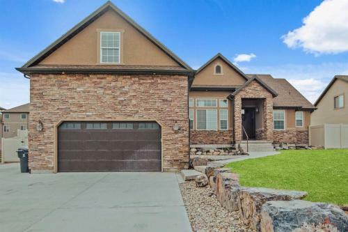 Entertainment Dream Large Home With 7 Bedrooms Sleeps 20+