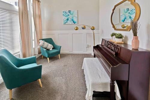 Entertainment Dream Large Home With 7 Bedrooms Sleeps 20+