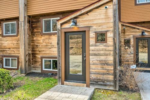 Apartamento Condo With Bike Lockers And Maintenance Access!