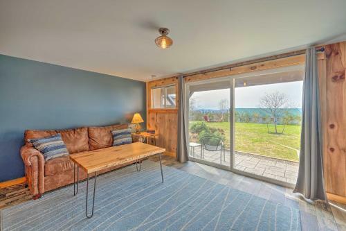 Apartamento Condo With Bike Lockers And Maintenance Access!