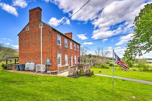 Historic Hammond House With Wine Country View