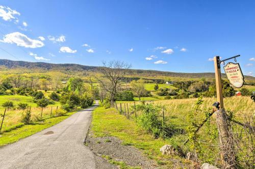 Historic Hammond House With Wine Country View