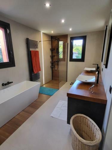 Villa Maison de Charme Aux Portes de Cannes