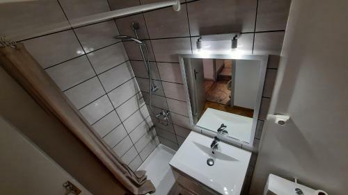 Apartamento Suite 3 Pi�ces Chambre+cuisine+sdb Centre Ville