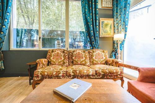 Apartamento Suite Brut Imperial Ch - Reims Centre Ville