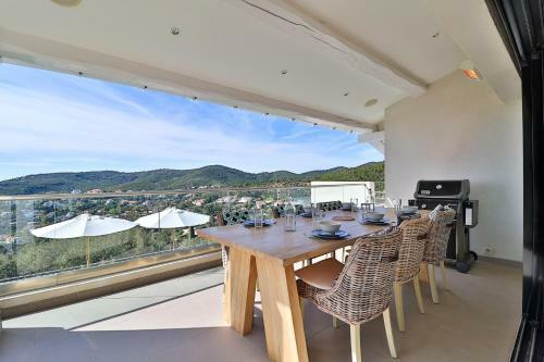 Ferienhaus Petites Maures, Meerblick Und Eigener Pool