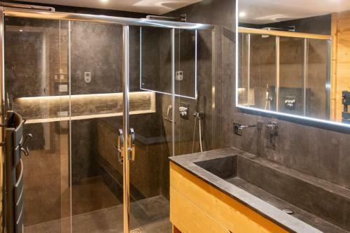 Chalet Premium -acc�s Pied de Piste En Navette