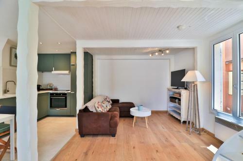 Emerald Beach Apartment