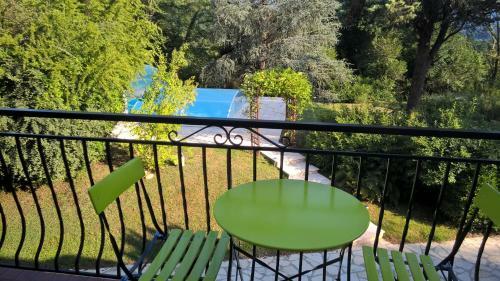 Bed & Breakfast Lessenciel