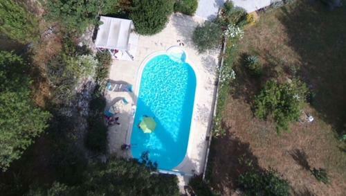 Tranquilit� Et Piscine En Provence Verte