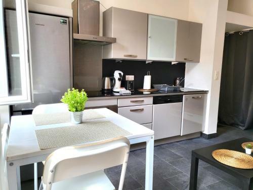 Apartamento La Providence - Studio Avec Terrasse - Centre Ville Tlse