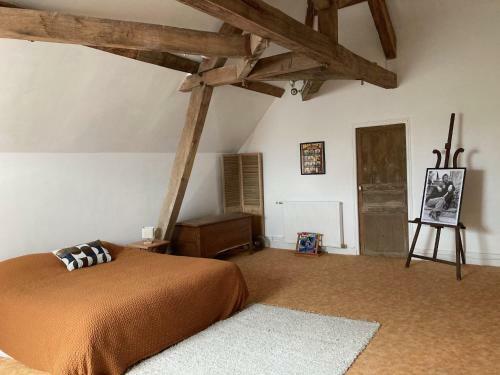 Hostal Maison D'h�tes La Doucelle