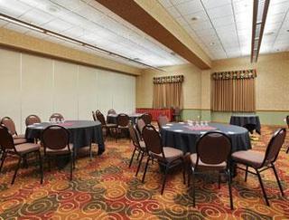 Hotel Days Inn & Suites West Edmonton