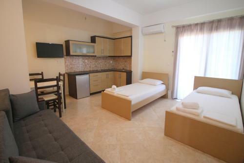 Erjon Apartments