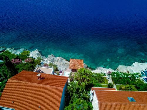 Villa K Dubrovnik - Five Bedroom Villa With Private Sea Access