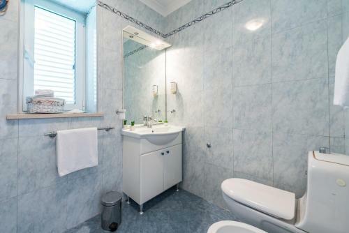 Villa K Dubrovnik - Five Bedroom Villa With Private Sea Access