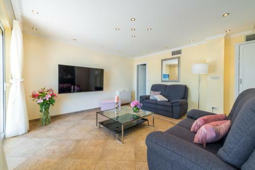 Villa K Dubrovnik - Five Bedroom Villa With Private Sea Access