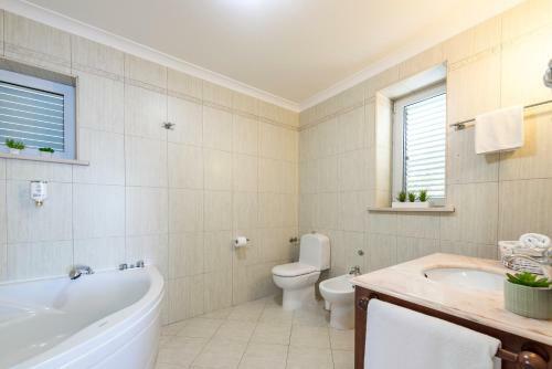 Villa K Dubrovnik - Five Bedroom Villa With Private Sea Access