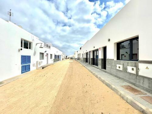 Villa En Primera Linea Del Mar En La Graciosa
