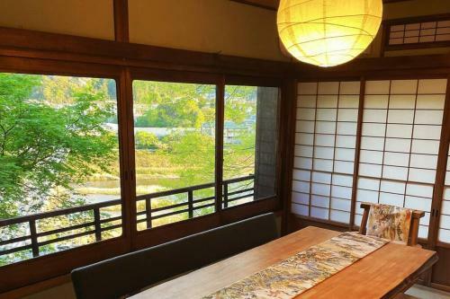 Nara Yoshino, A Hideaway With A Superb View