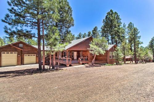 Modern Show Low Cabin Retreat With Deck And Grill