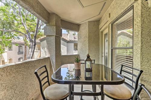 Apartamento Elegant Scottsdale Condo With Balcony And Pool!