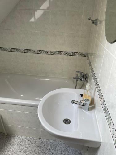 Hostal Hotel Sonnenhof/slavia