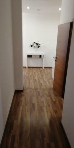 Oliver Apartm�n 6