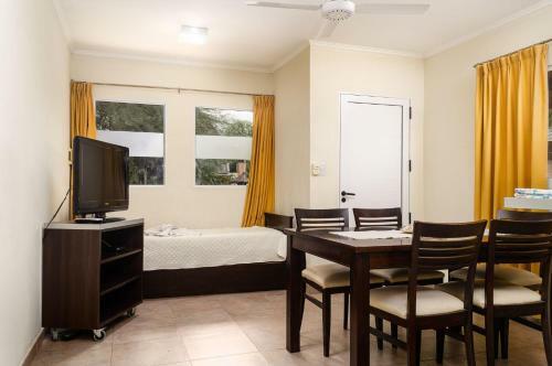 Apartamento Complejo de Caba�as & Resort En Termas de Rio Hondo