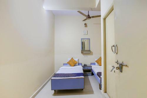 Hotel Spot On 68002 Kasthabhanjan Guest House
