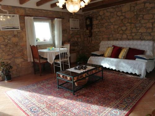 Hostal Room In Guest Room - Esthers Farmhouse