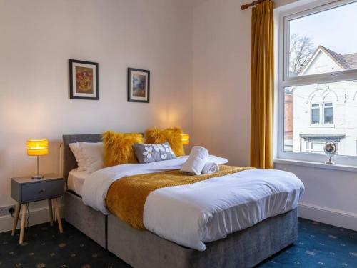 Pass The Keys Best View In Birmingham - 5 Bed Character House