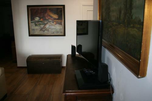 Hostal Colev Rooms