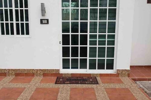 Casa Con Piscina Y Jacuzzi Privados