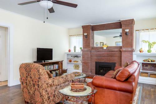 Craftsman Cottage