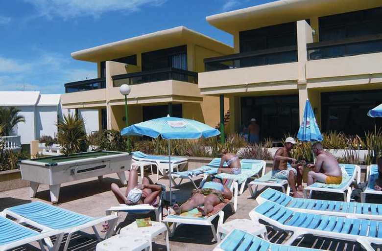 Apartamentos Colina Mar