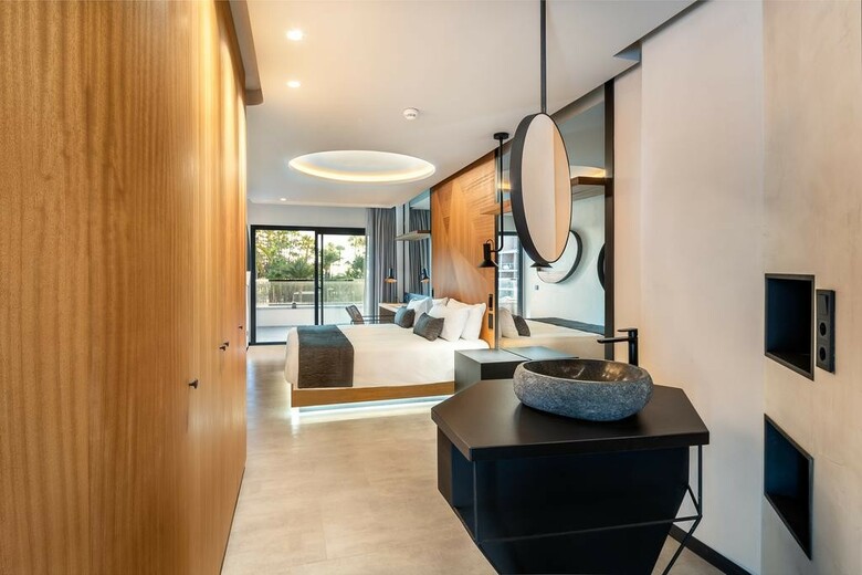Faro, A Lopesan Collection Hotel