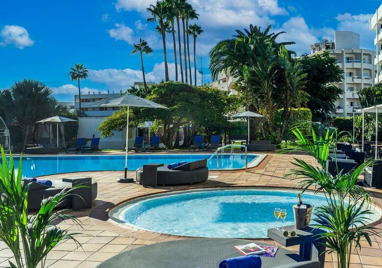 Axelbeach Maspalomas Apartments & Lounge Club - Adults Only