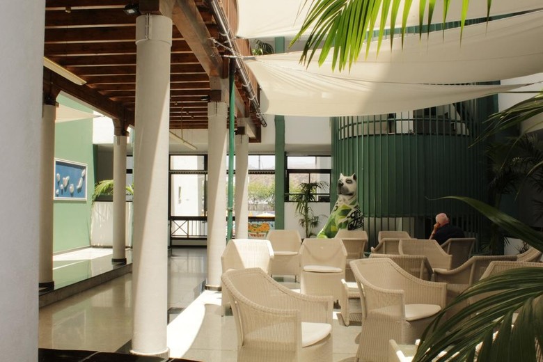 Hotel Green Field