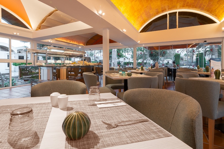 Apartamentos Bungalows Cordial Biarritz